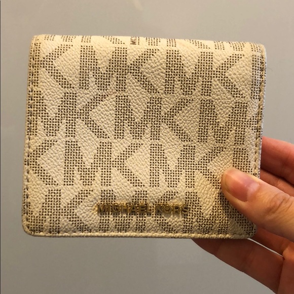 Michael kors logo small wallet